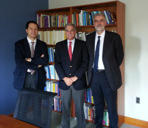 The Rector and the Vicerrector of Comillas meet with the Rector of  Georgetown